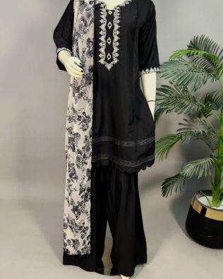 30631 Black  Rose  Matt Silk 3pc