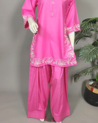 30693  Berry Pink Solid Farshi 2pc