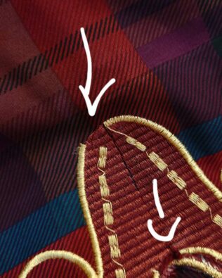 30790 Defected  Garnet Check Mheroon 2pc