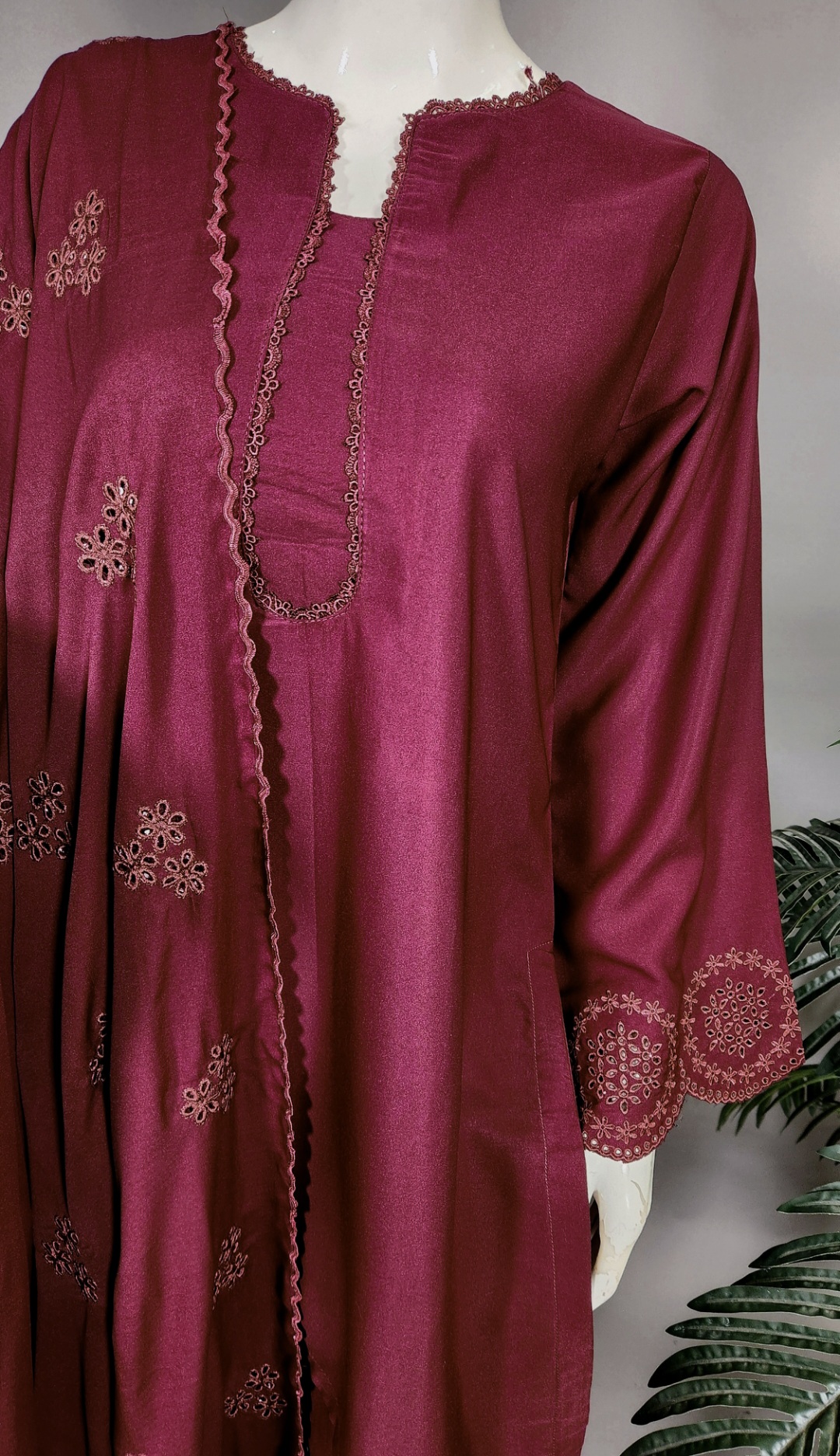 Screenshot_20251204_020519_Gallery