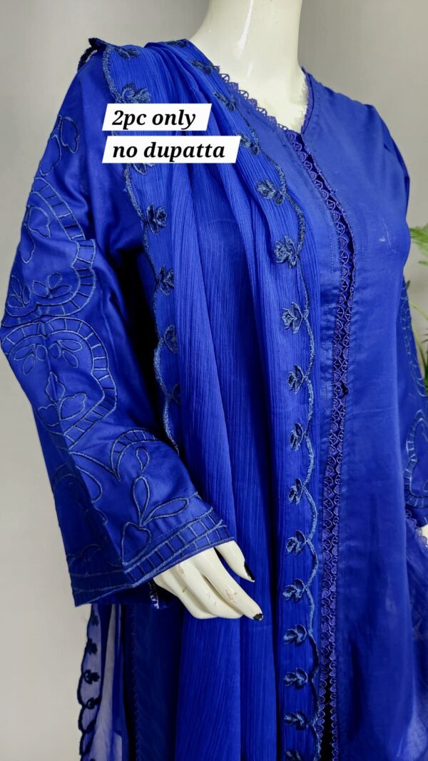 30666 Defected Royal Bareeza 2pc