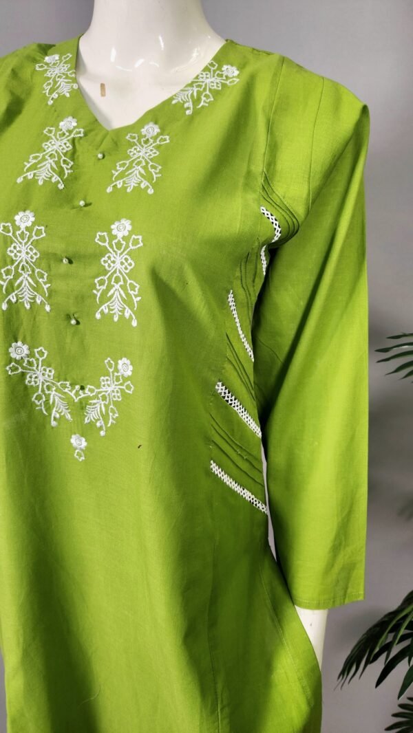 30729 Sale Minor Defected Grass Green Cotton 2pc