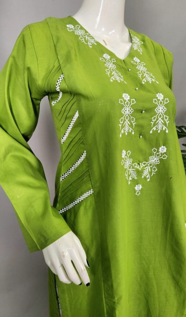 30729 Sale Minor Defected Grass Green Cotton 2pc