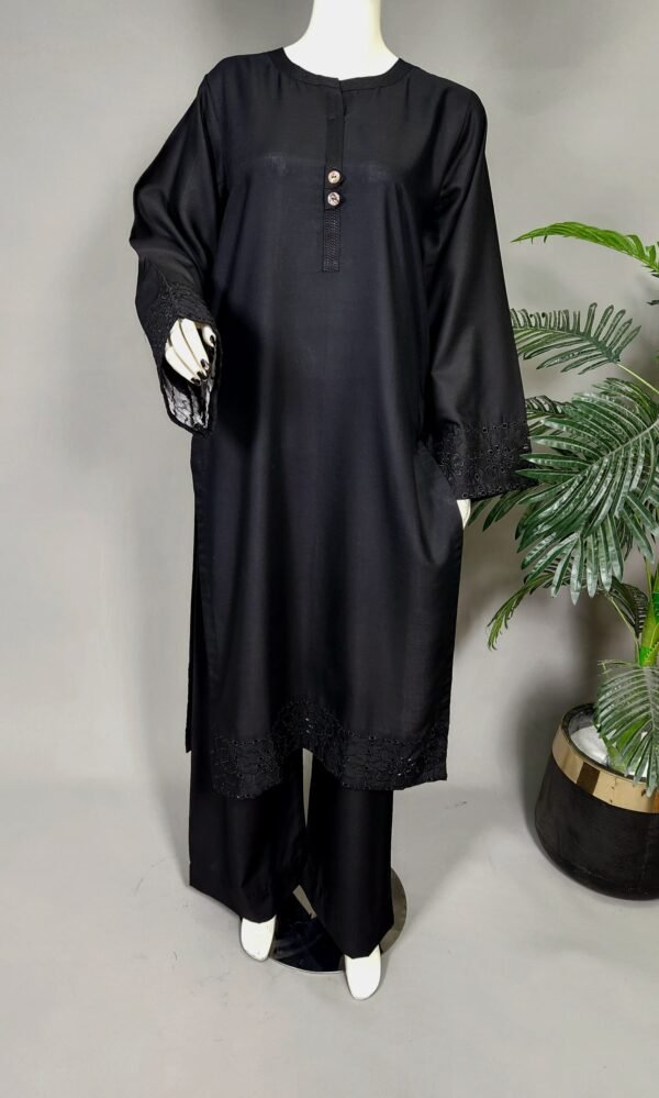 20251010_004448-scaled-1.jpg 30772 Jaguar Black Solid 2pc