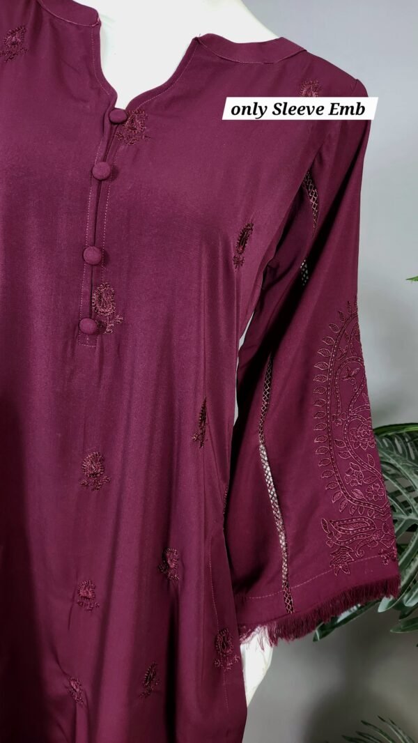20251116_185435(1) 30808 Defected Plum Deep Pitch Wool 2pc