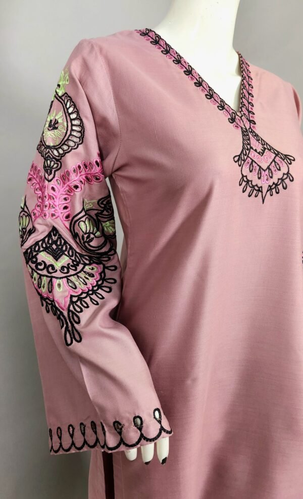 20251124_235246-scaled-1.jpg 30820 Defected Thulian Pink 2pc