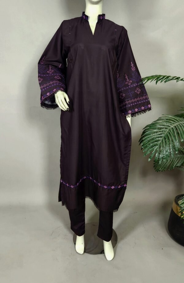 30841 Burning Violet Emb 2pc