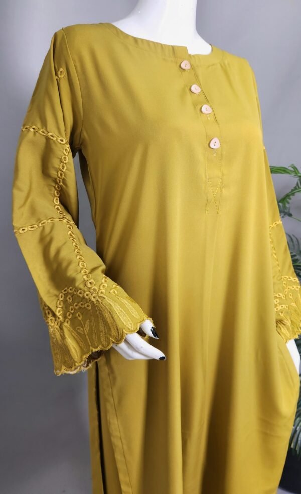 30858 RTR  Turmericlow Crepe 2pc