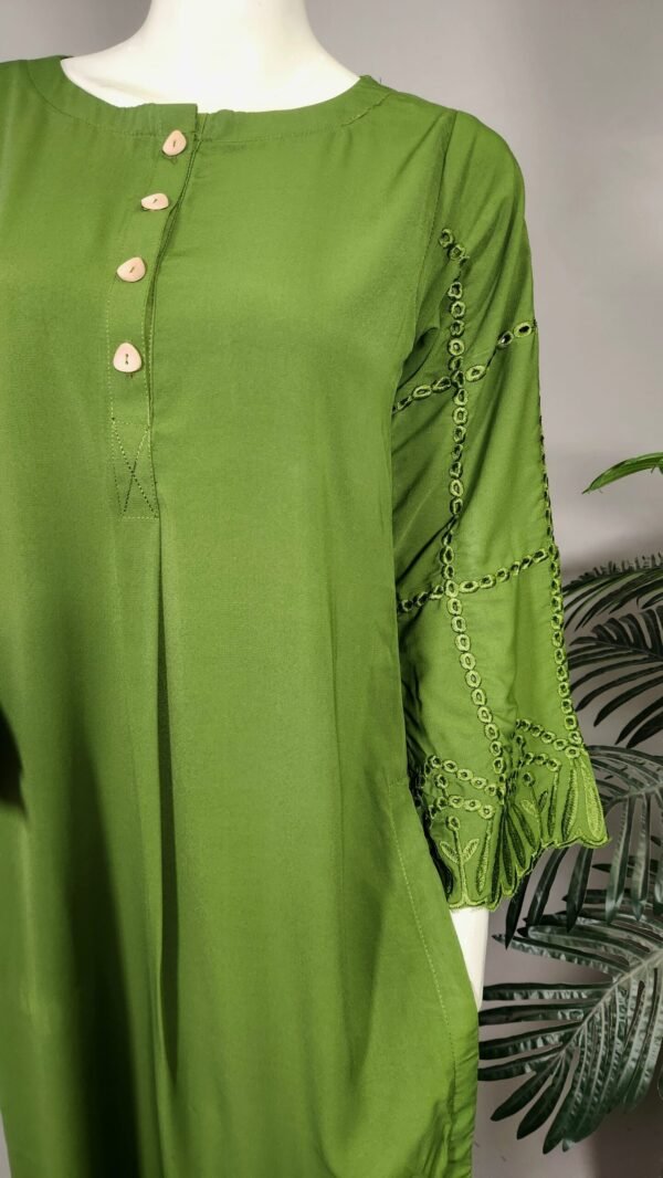 30859  RTR Leafly Green Crepe 2pc