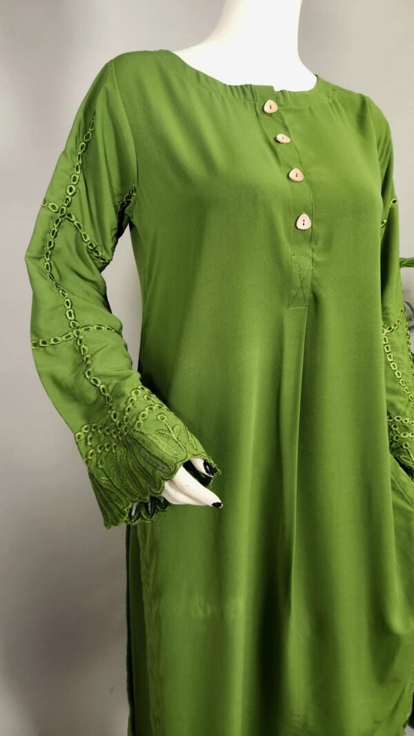 30859  RTR Leafly Green Crepe 2pc