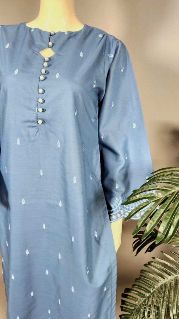 30877 Defected Slate Gray Blue Emb 2pc