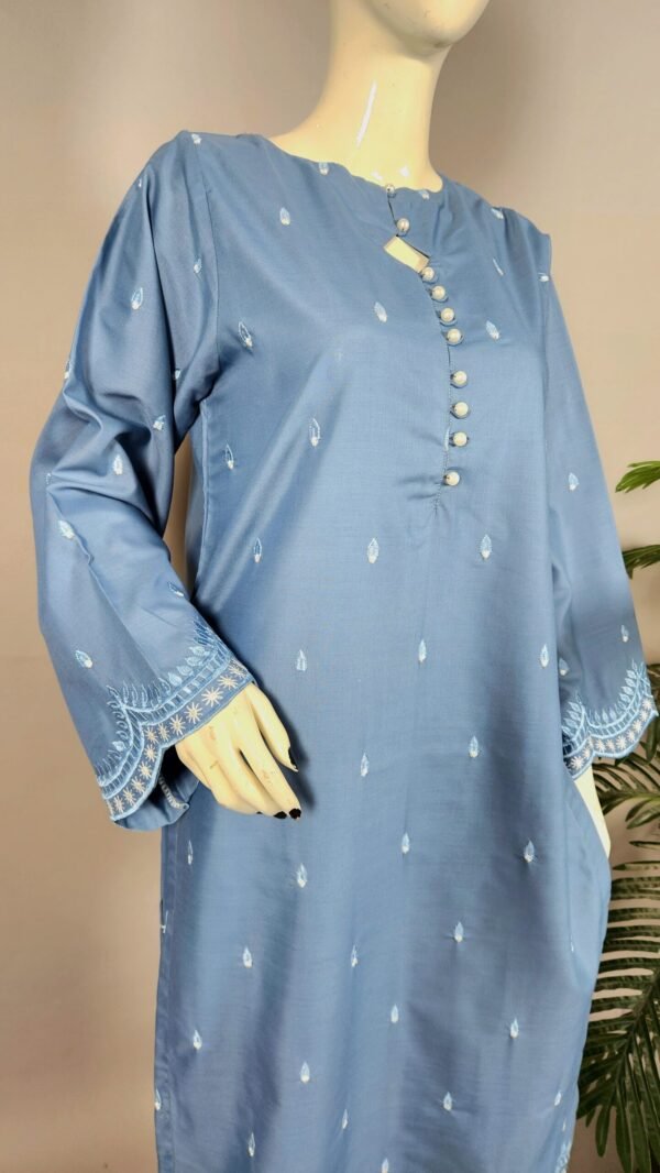 30877 Defected Slate Gray Blue Emb 2pc