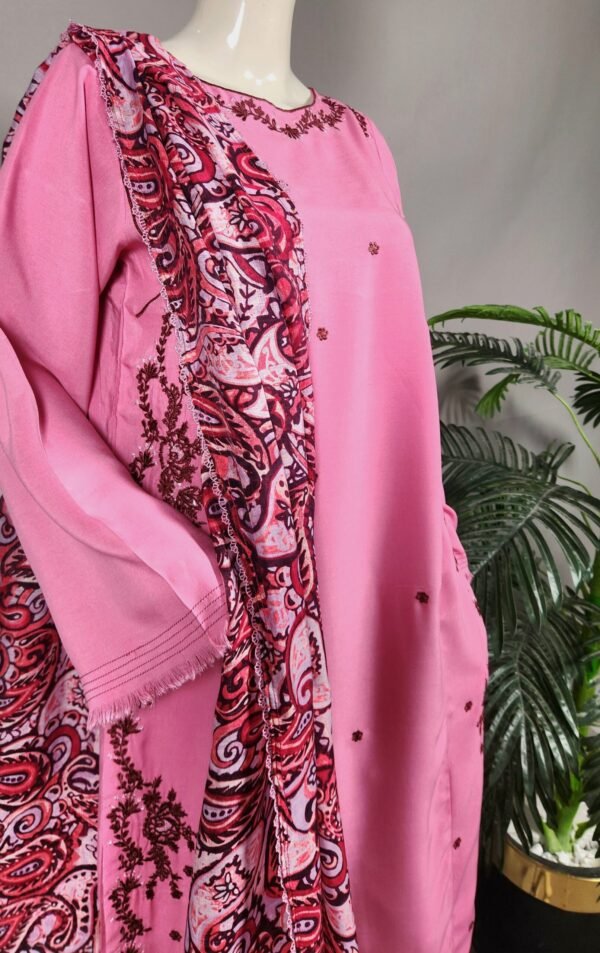 30883 Defected Flamingo Pink Emb 3pc