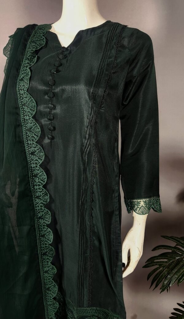 30922 Sale  Dareen Green Raw  3pc
