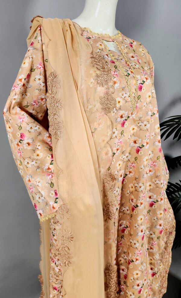 30930  Pastle  Bloom Emb 3pc