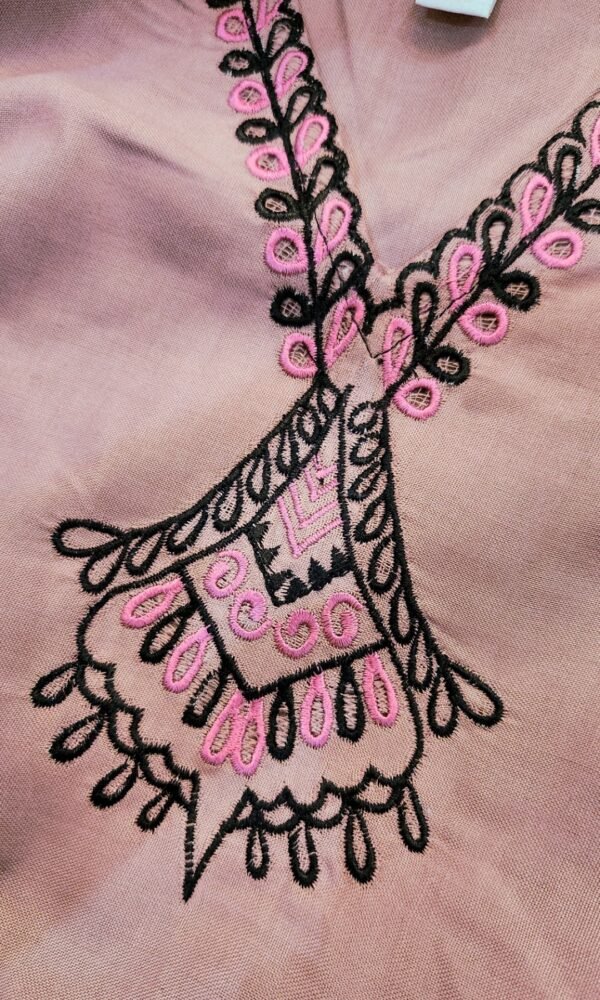 Screenshot_20251125_022930_Gallery.jpg 30820 Defected Thulian Pink 2pc