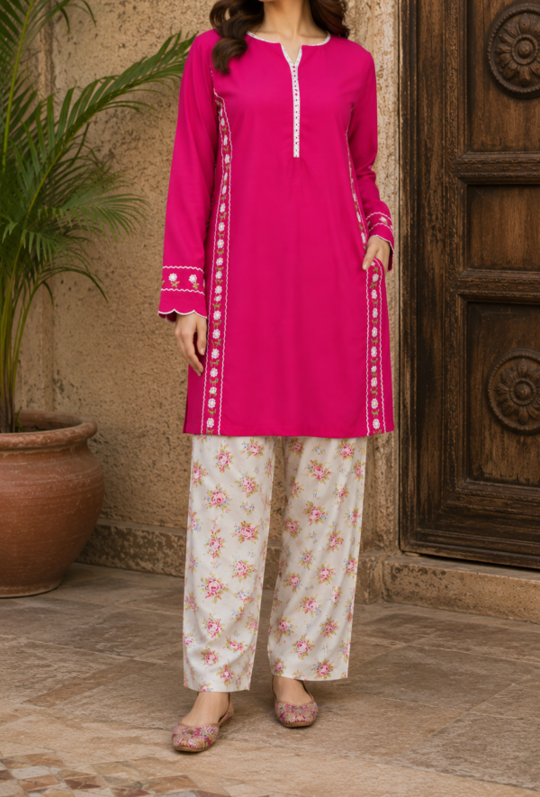30759 Magenta Pink Emb 2pc