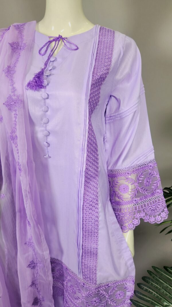 30935 Mauve Lilac Emb 3pc