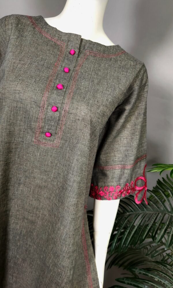 31008 Sidewalk Gray Emb 2pc