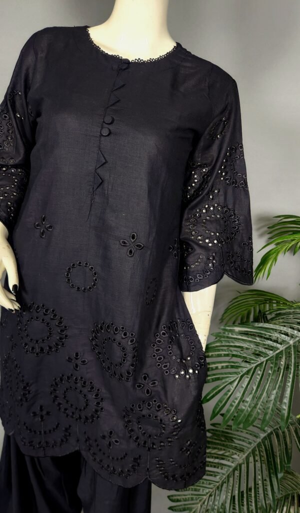 20260828_231045 31023 Blackari Solid 2pc