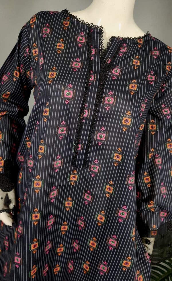 20260903_213801 31032 Box Multi Print Black 2pc