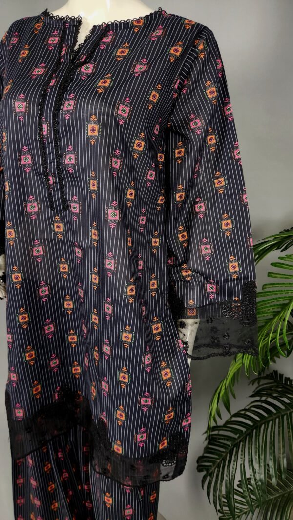 20260903_213808 31032 Box Multi Print Black 2pc